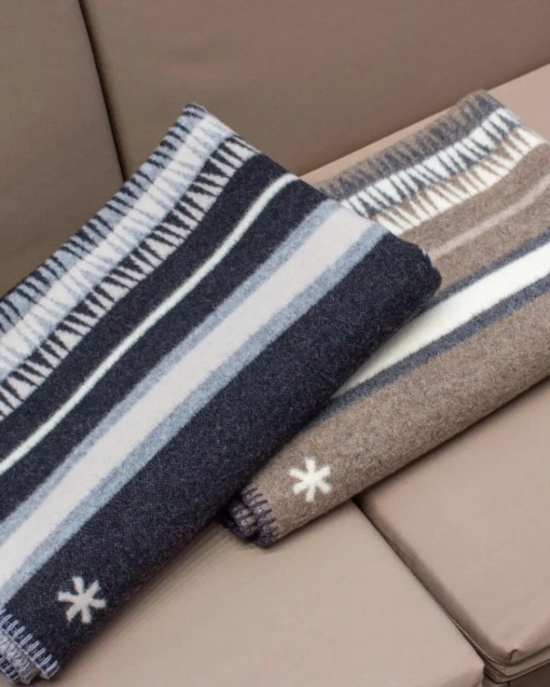 Snow Peak Aw22 X Pendleton Icon Blanket^ Accessories
