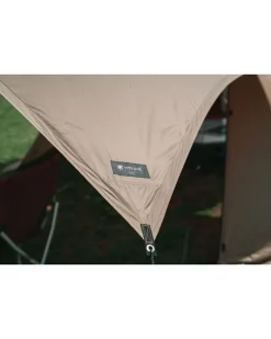 Snow Peak Festival: Connection Tarp Hexa Pro. Air^ Tents