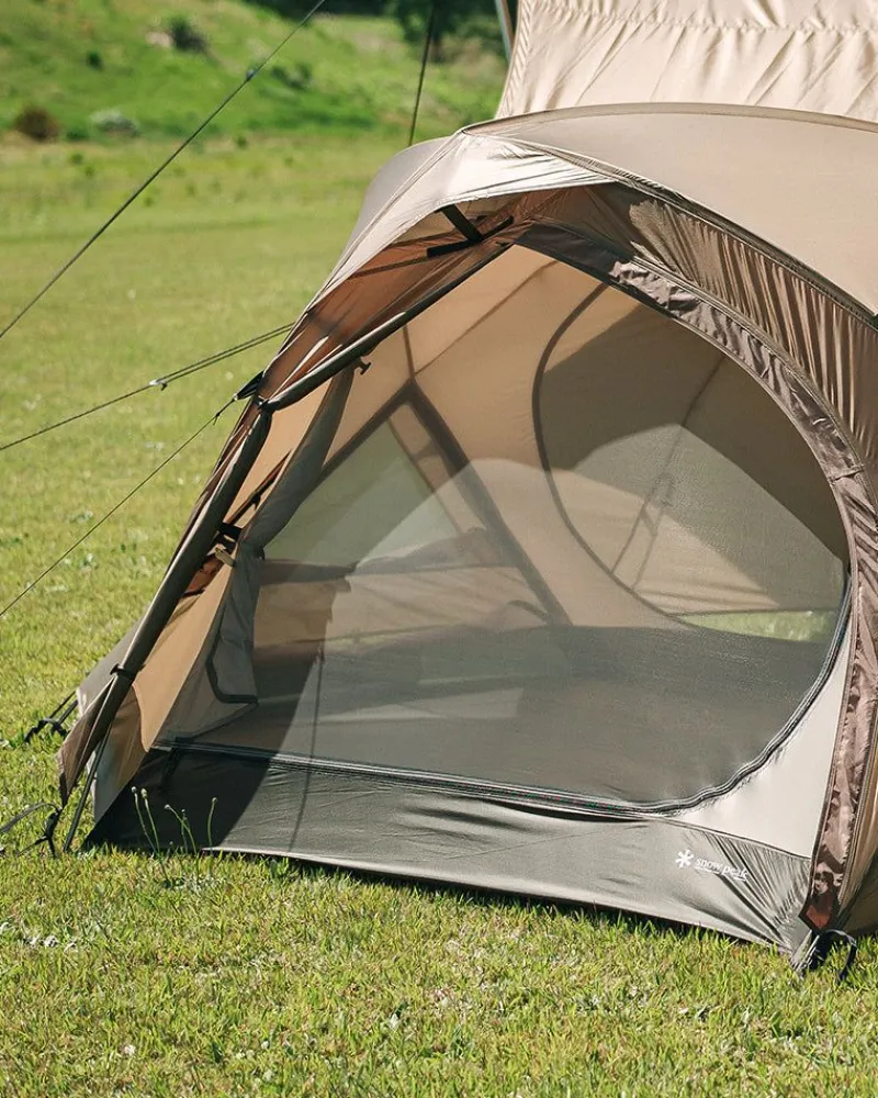 Snow Peak Festival: Land Breeze Pro. Air^ Tents