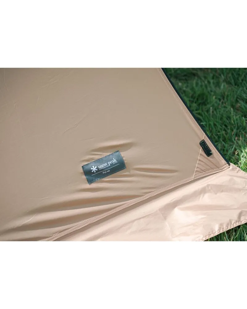 Snow Peak Festival: Land Lock Pro. Air Set^ Tents