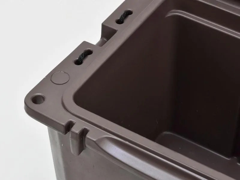 Snow Peak Hard Rock Cooler 75Qt^ Hard Coolers