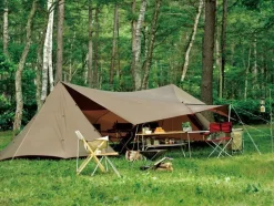 Snow Peak Land Station^ 4-8 Person